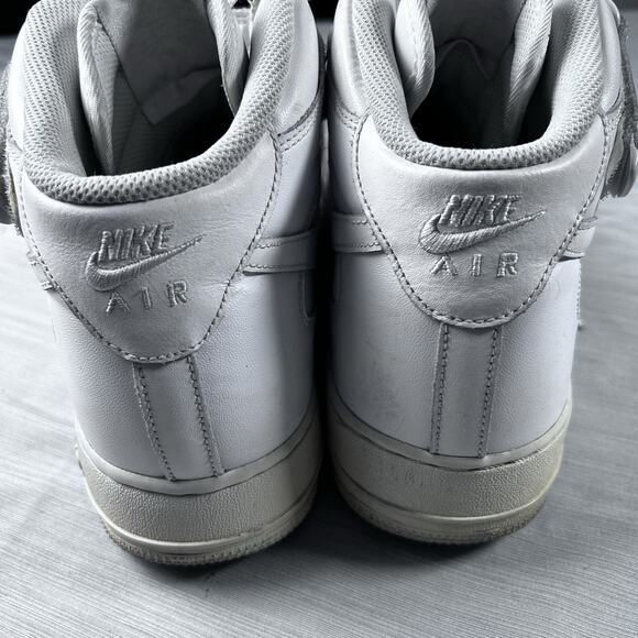 Nike Air Force 1 Mid '07 Men's Size 13 White Basketball Sneakers 315123-117 - Picture 5 of 7